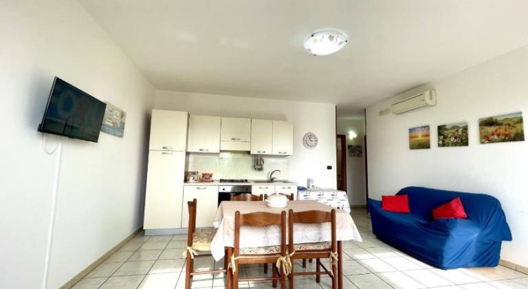 Apartment with 1 room for 4 persons — photo 2