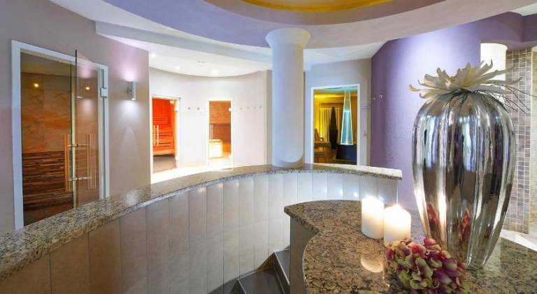 Rental apartment with jacuzzi & pool | Pets are welcome — photo 4