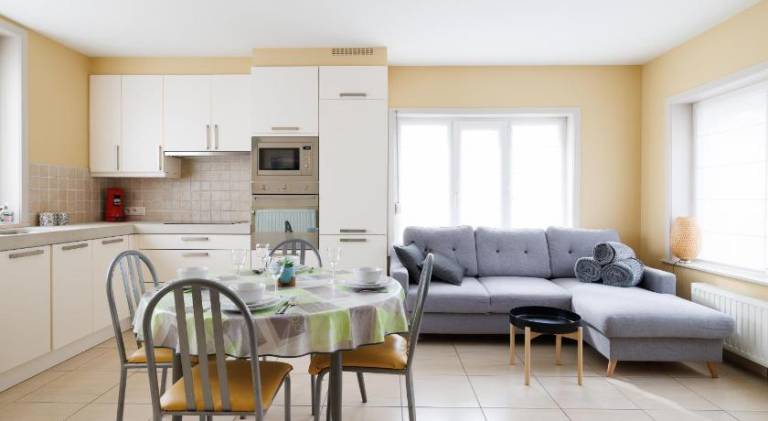Holiday apartment with terrace, yard & barbeque | Beach nearby | Pets allowed — photo 4