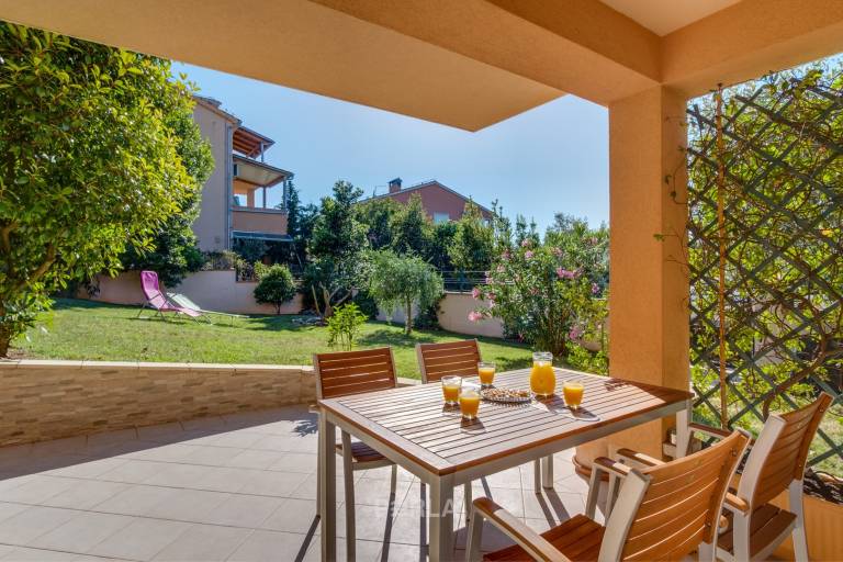 Fully equipped rental apartment with barbeque, patio & garden | Pets are welcome — photo 2