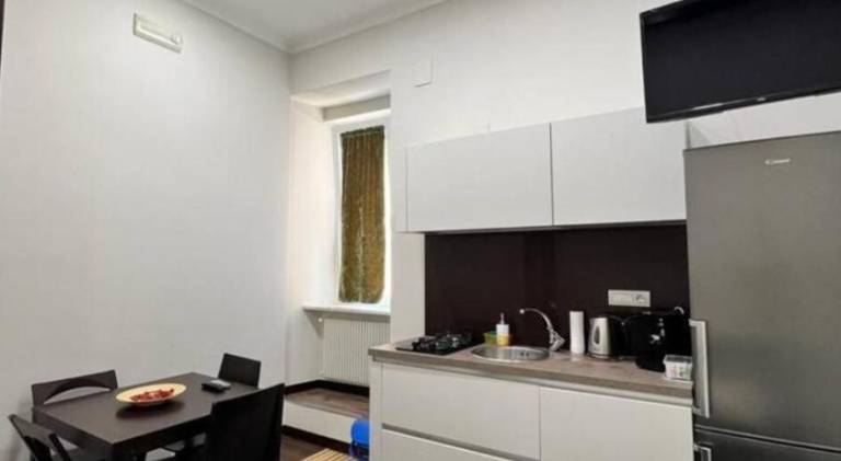 Holiday apartment with jacuzzi | Next to Piazza del Plebiscito — photo 4
