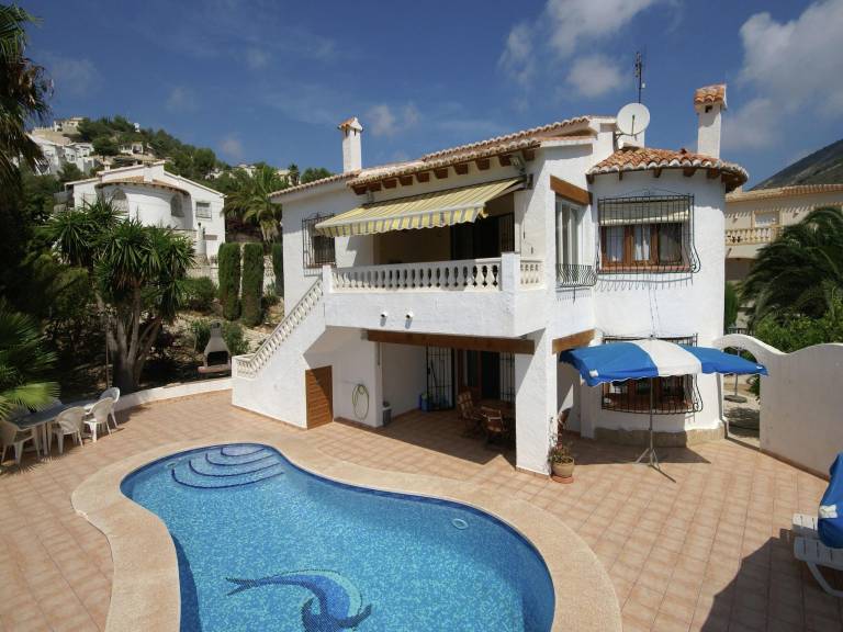 Villa with terrace & pool | Dogs allowed — photo 4
