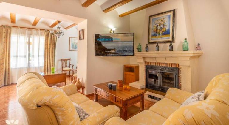 Fully equipped lovely villa with patio, barbecue & private pool | Pets allowed — photo 2