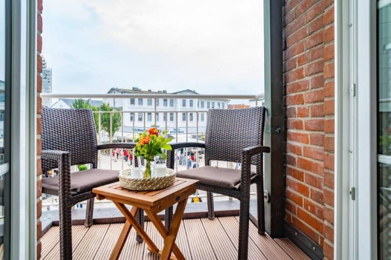 Modernes und zentrales App. für 4 Personen mit Balkon, PKW-Stellplatz, WLAN. — photo 3