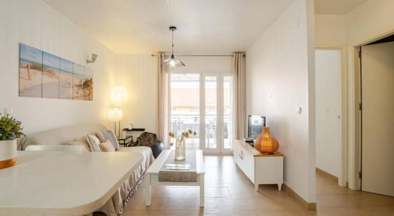Rental apartment with patio & private pool | Close to the beach | Perfect for remote work | Dogs allowed — photo 3