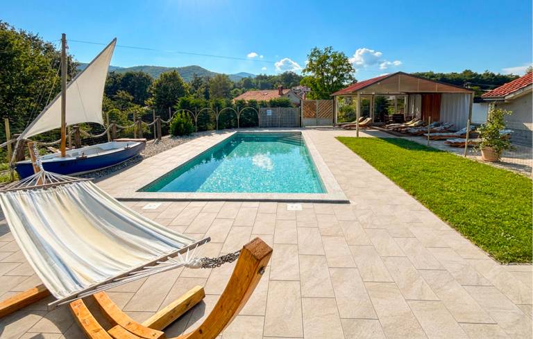 Ferienhaus in Jurdani für max. 8 Personen, Ferienhaus in Jurdani für max. 8 Personen,