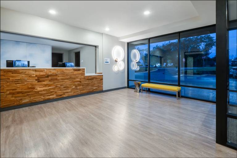 ECHO Suites Extended Stay by Wyndham Nashville/ Gallatin — photo 2