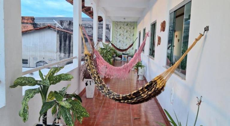 Quarto triplo com banheiro compartilhado — photo 5