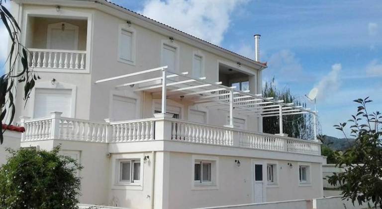 Beautiful rental apartment with yard & terrace | Perfect for remote work | Pet-friendly in Kefalonia