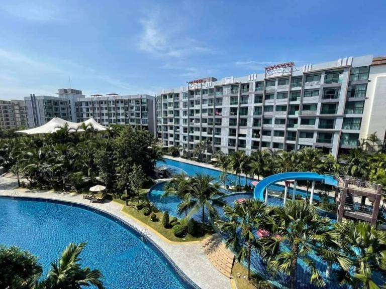 Appartement en copropriété Pattaya