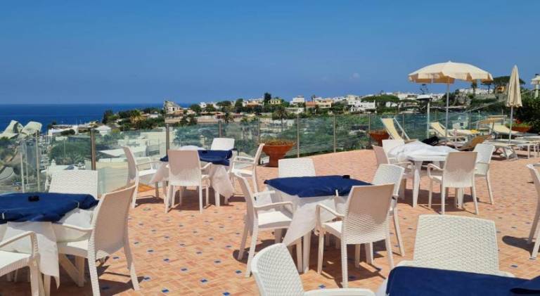 Hotel Albatros — photo 4
