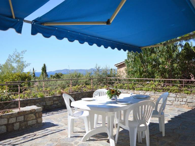 Vacation home with 4 rooms for 8 persons — photo 2