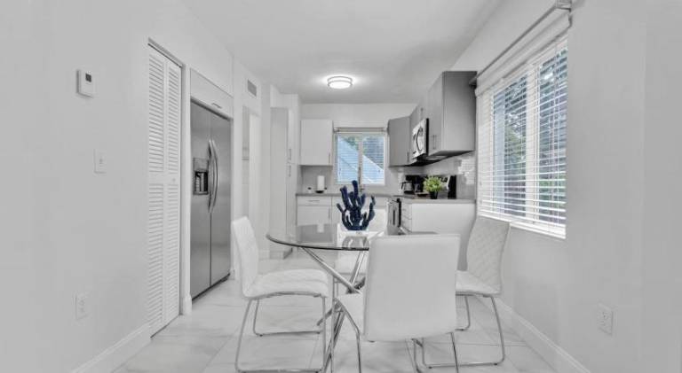 Apartment with 2 rooms for 8 persons — photo 4