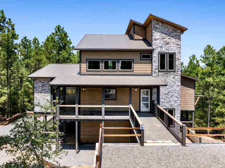 Cabin Broken Bow