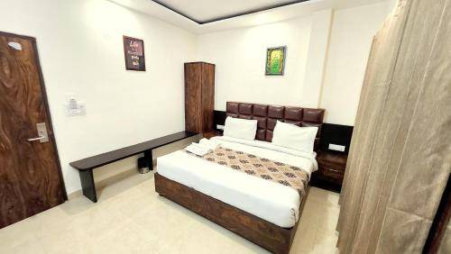 Hotel Krishna Regency in Amritsar