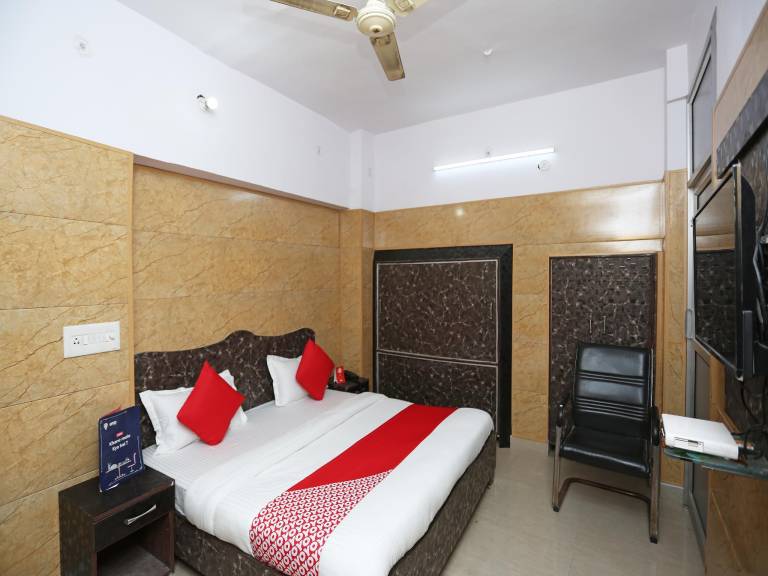 Hotel O Mannat