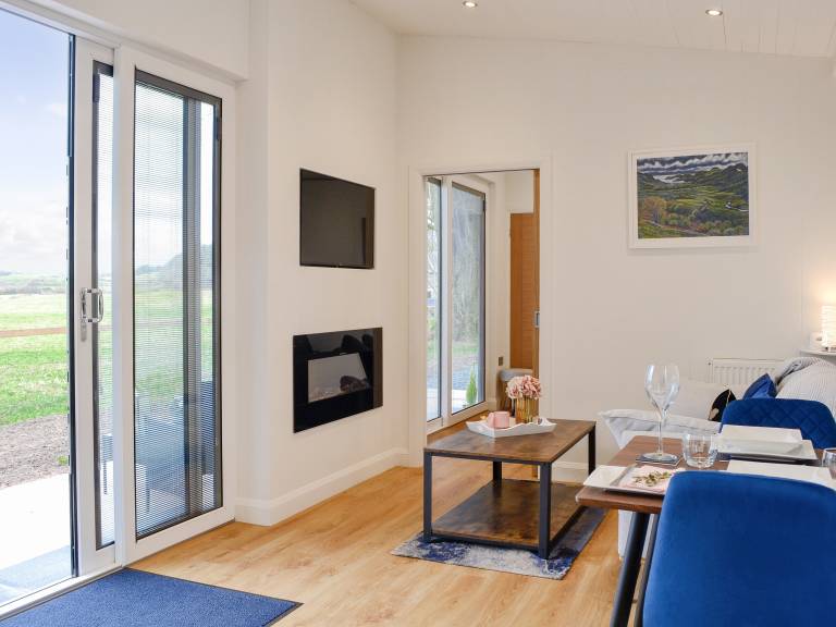 Family-friendly lovely cottage with garden | River view | Dogs allowed — photo 3