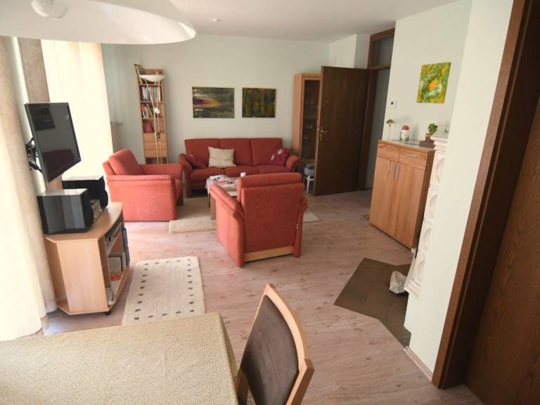 Rental apartment with terrace — photo 3