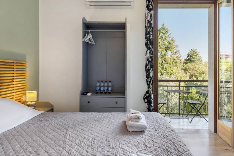 Apartment 'Bc Garda House' with Balcony and Air Conditioning — photo 2