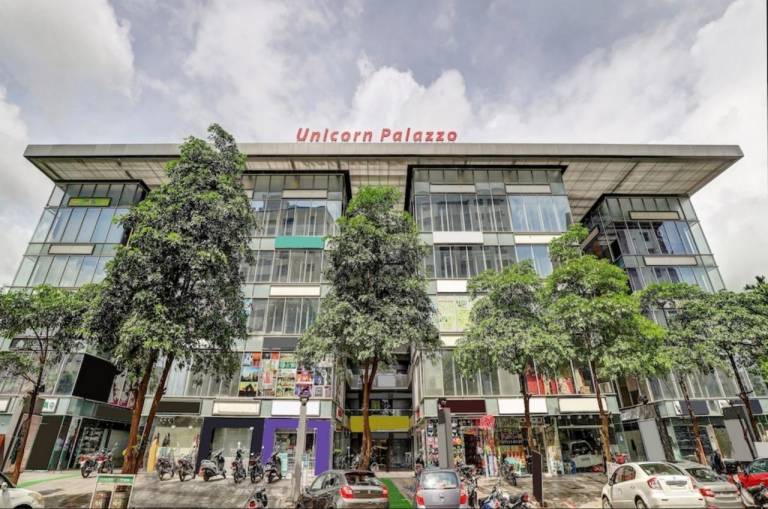 Hotel Unicorn Surat