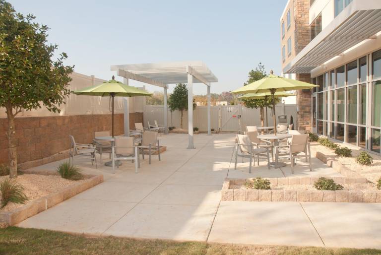 Holiday Inn Express Hotel & Suites Decatur By IHG — photo 4