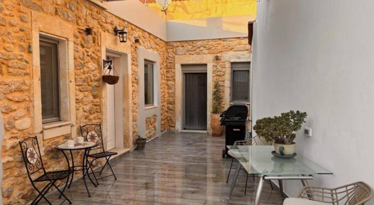 Apartment with 2 rooms for 4 persons — photo 4