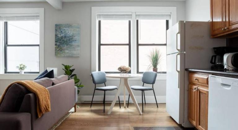 Serene 1BR with 99 WalkScore Fast Wifi and SmartLock — photo 3