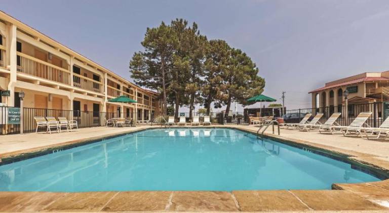 La Quinta Inn by Wyndham and Conference Center San Angelo — photo 2