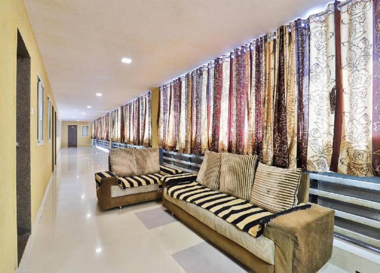 Hotel Sparsh Inn