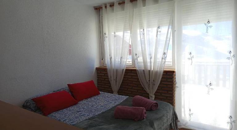 Estudio para 4 con terraza, vistas y garaje Edif Bulgaria — photo 2