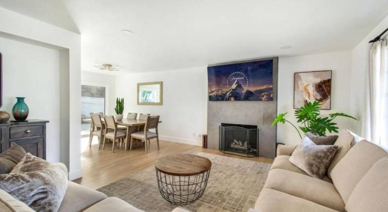 Vacation home with pool in Orange, CA