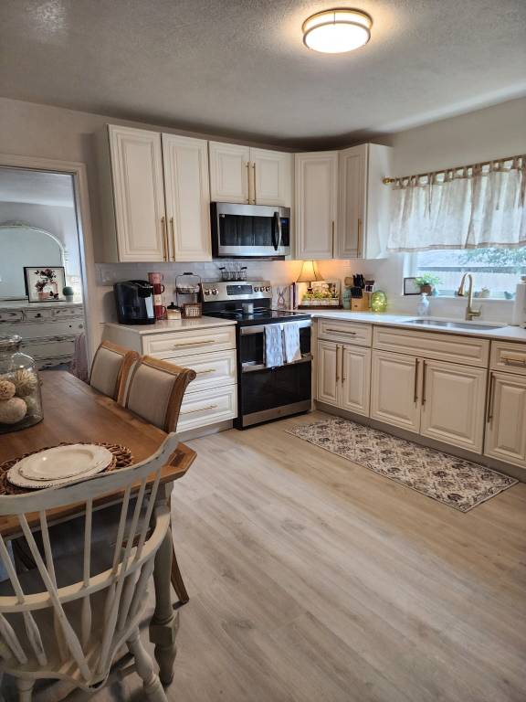 House Eustis