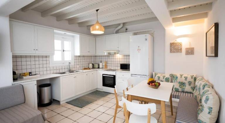Lovely apartment with private pool, terrace & garden | Beach nearby | Pets are welcome — photo 3