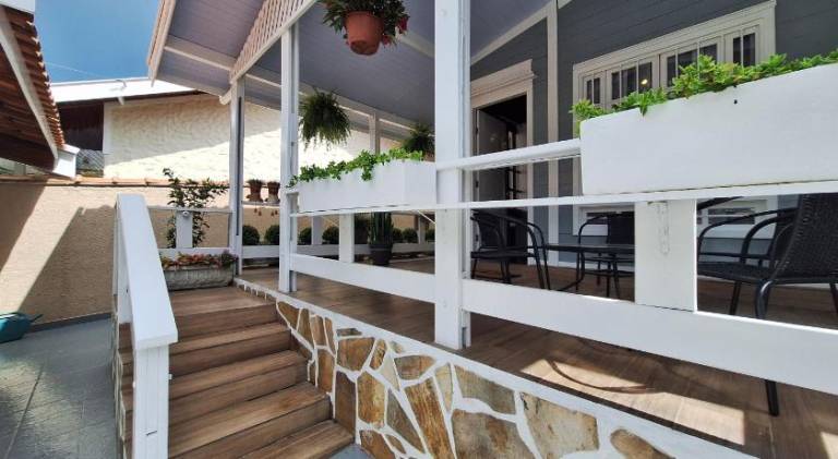 House with yard, terrace & grill — photo 5
