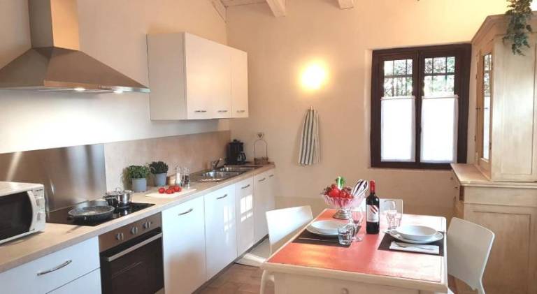Pleasant holiday apartment with patio, grill & yard | Good for workation | Dogs allowed — photo 5