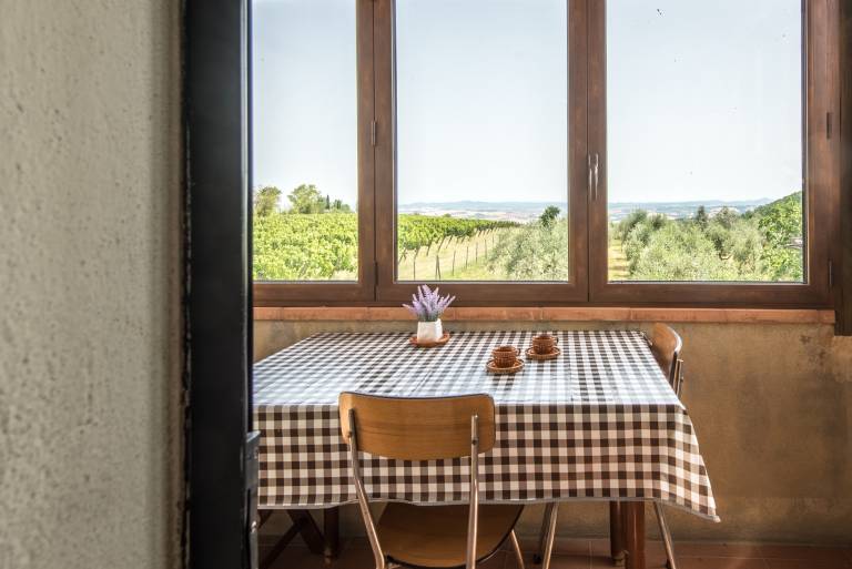 Fully equipped beautiful holiday apartment with garden & patio | Garden view | Pet-friendly — photo 2