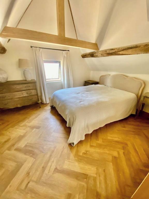 House Burghclere