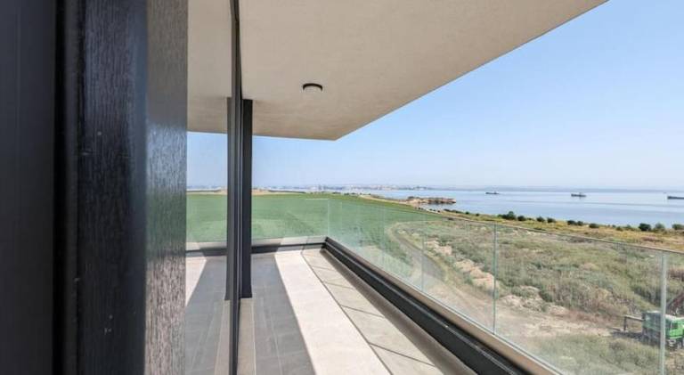 Apartment with yard & terrace | Next to the beach | Perfect for remote work | Dogs allowed — photo 5