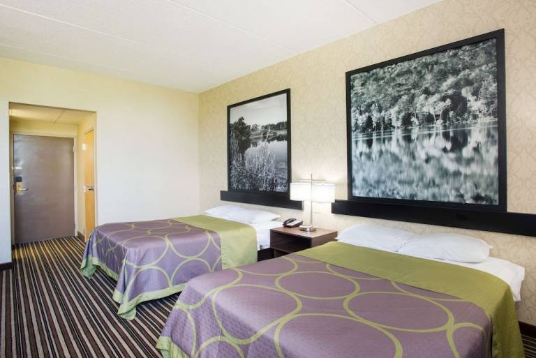 Motel  Cumberland Head