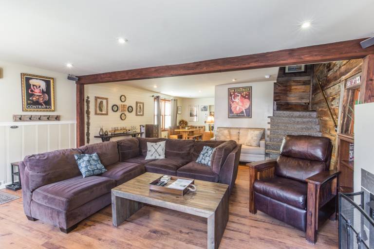 Child-friendly spacious vacation home with garden | Mountain view | Pets are welcome — photo 2
