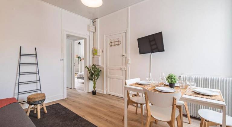 Le Zola - charmant 2 chambres - centre gare — photo 3