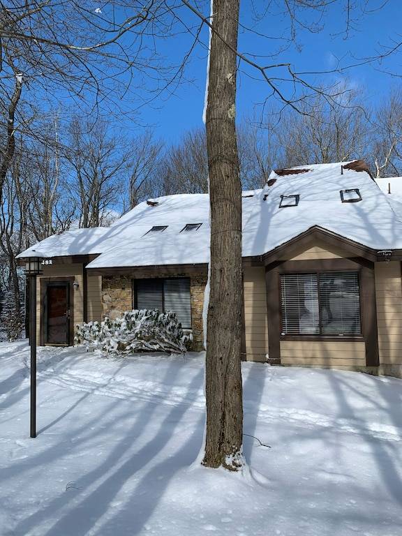 House Seven Springs