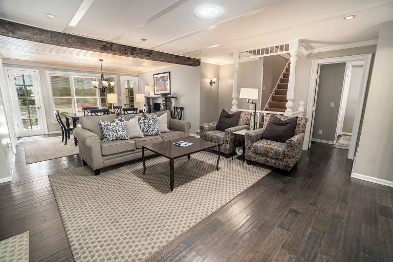 House  Saugatuck