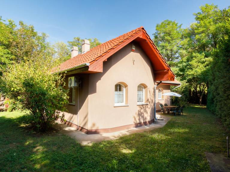 ház Balatonszárszó