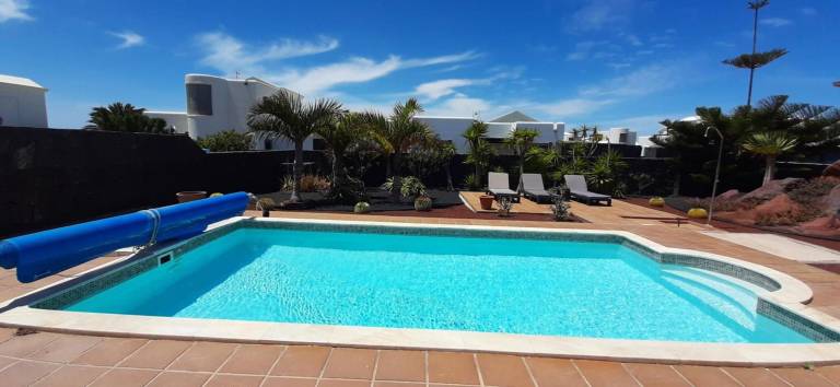 Vacation Villa 'Adais' with Private Pool, Wi-Fi and Air Conditioning in Yaiza