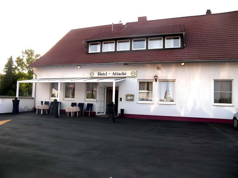 Hotel Attache in Ruesselsheim