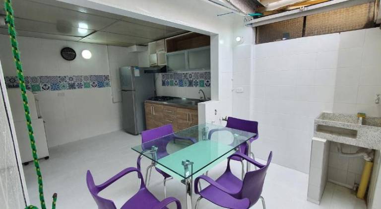 Portal Norte 170 ACOGEDORAS HABITACIONES CON TODOS LOS SERVICIOS — photo 4