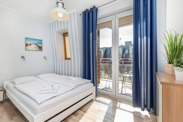 Family-oriented holiday apartment with fast internet | Next to the beach | Pets allowed in Swinoujscie