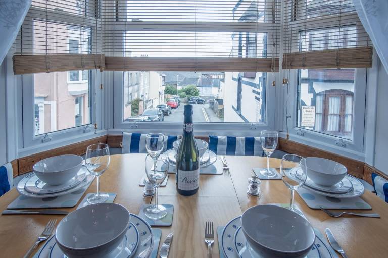 Apartment with fast internet in Tenby