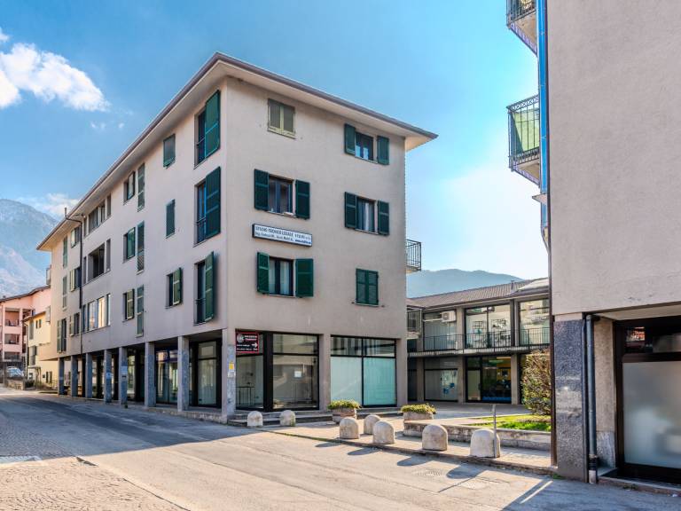 Appartamento vacanza Colico